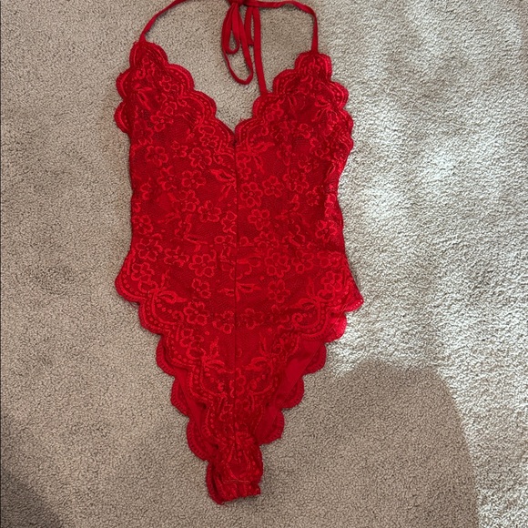 Superdown Scarlet Lace Bodysuit - Picture 1 of 3